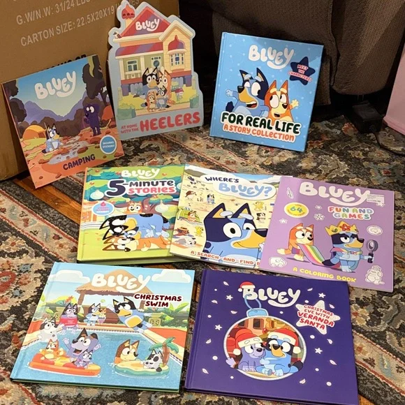 Bluey Plush Toy Collection with doll house - Picture 8 of 8